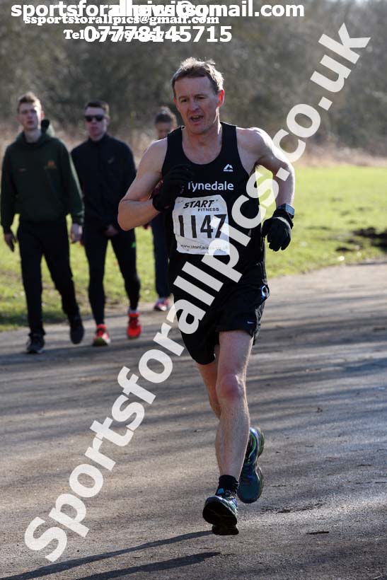 Senior women and vets women and men, 2018 Royal Signals NECAA Road Relays, Hetton. Photo: David T. Hewitson/Sports for All Pics